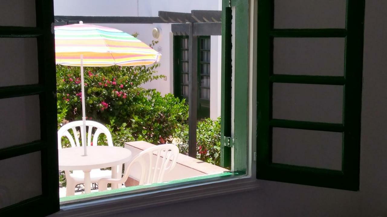 Puerta Del Sol Apartment Caleta De Fuste Exterior photo